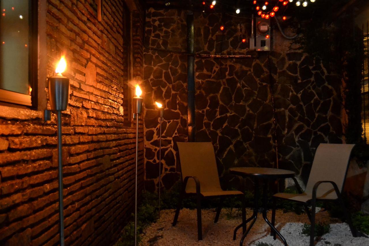 Hotel Casa Aura Cartago Kültér fotó