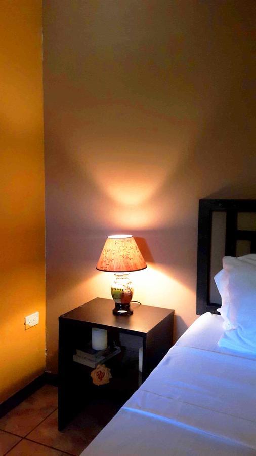 Hotel Casa Aura Cartago Kültér fotó