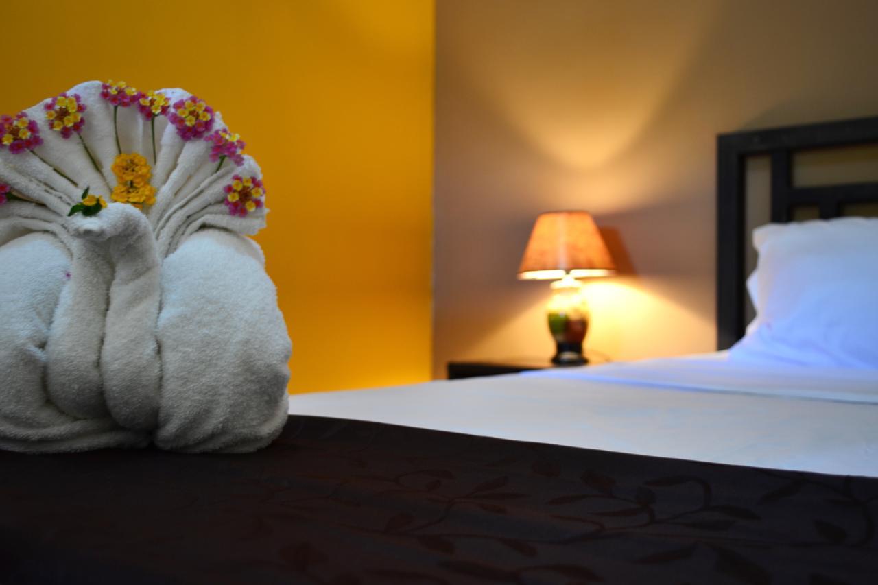 Hotel Casa Aura Cartago Kültér fotó